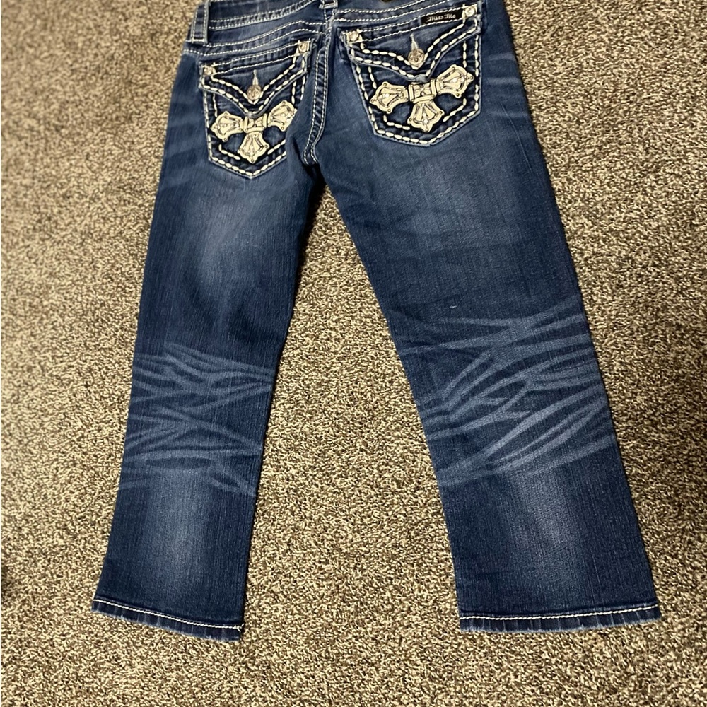 Miss Me Cuffed Capris Size 25 - Picture 2 of 8